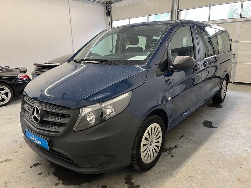 Stahlblau Gebraucht 2022 Mercedes Vito Van / Kleinbus | 26.999 € (Fairer Preis) - Bild 1/4