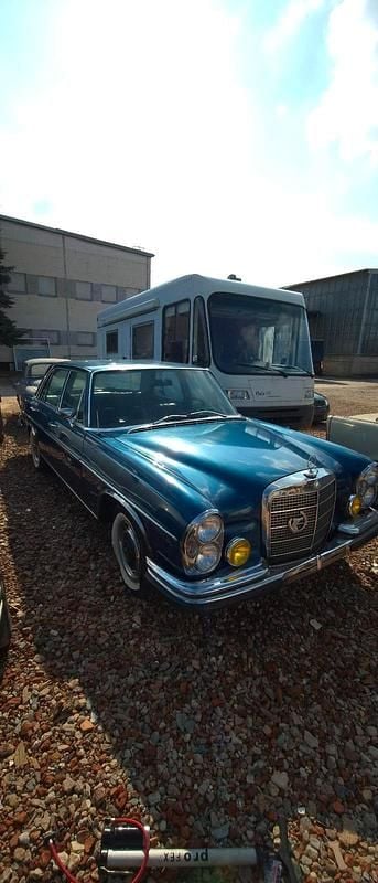 Gebraucht Mercedes W108 1969 Blau Limousine