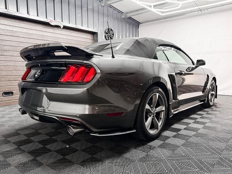 Gebraucht Ford Mustang 306 PS (225 kW) 2017 Schwarz Cabrio