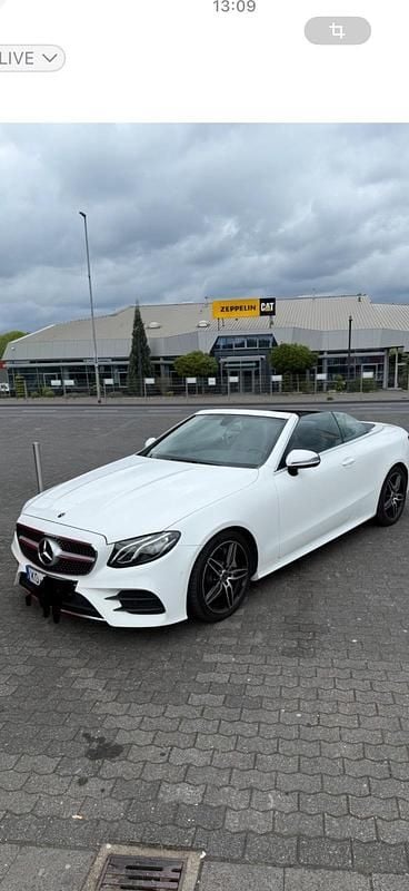 Weiß Gebraucht 2019 Mercedes E300 AMG Cabrio | 31.900 € (Superpreis) - Bild 1/4