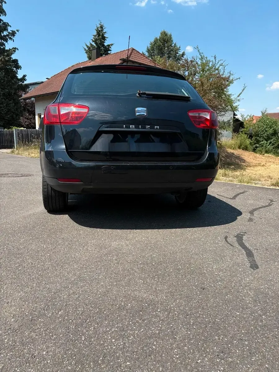 Gebraucht Seat Ibiza ST 85 PS (62 kW) 2011 Schwarz Kombi