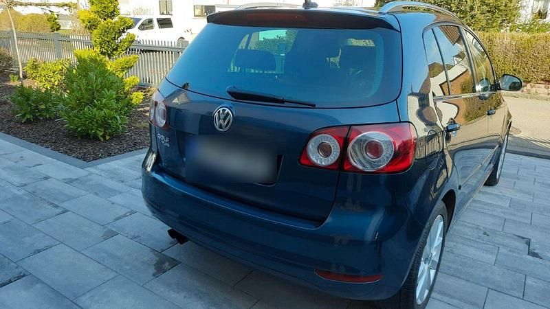 Gebraucht VW Golf Plus Cross Highline 160 PS (117 kW) 2011 Blau Van / Kleinbus