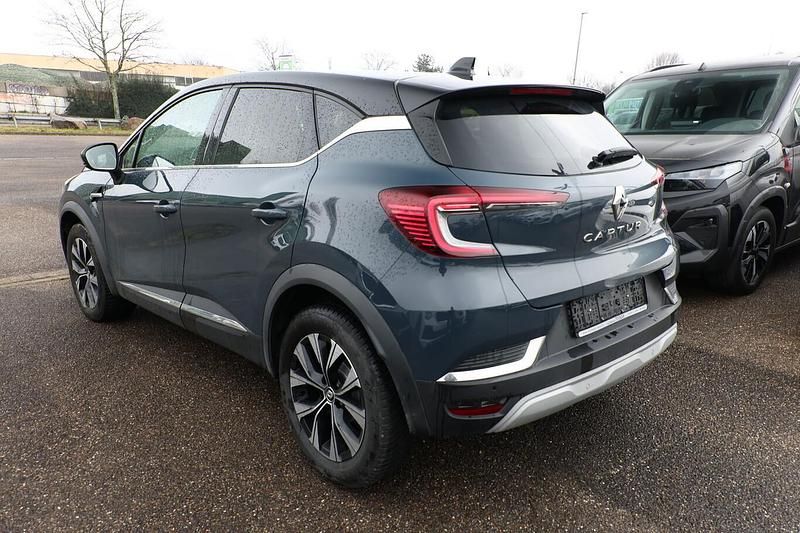 Gebraucht Renault Captur 158 PS (116 kW) 2023 Blau metallic SUV