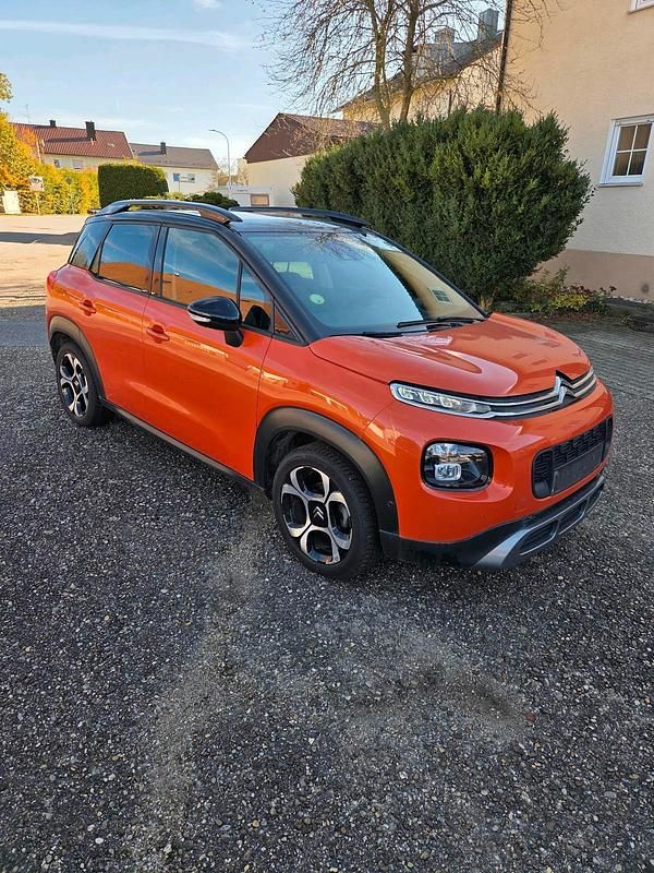 Orange Gebraucht 2020 Citroën C3 Aircross Shine SUV | 9.250 € (Guter Preis) - Bild 1/4