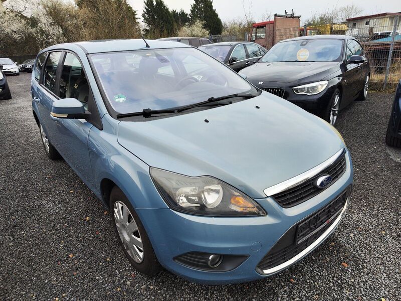 Grau Gebraucht 2008 Ford Focus Titanium Kombi | 1.500 € (Superpreis) - Bild 1/4