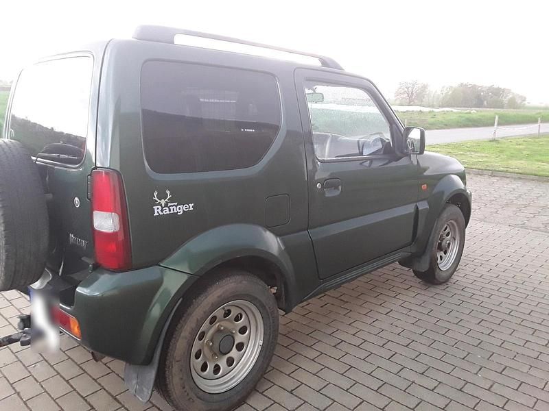 Używany Suzuki Jimny 86 KM (63 kW) 2012 Zielony SUV