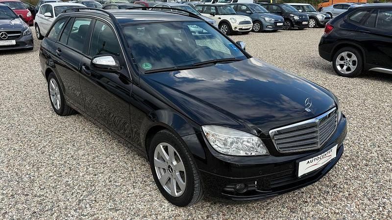 Schwarz Gebraucht 2008 Mercedes C180 Kombi | 7.990 € (Etwas zu teuer) - Bild 1/4