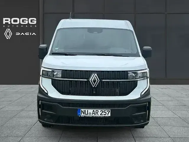 Käytetty Renault Master 170 HP (125 kW) 2025 Andere Tila-auto