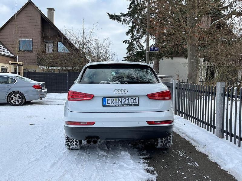 Gebraucht Audi Q3 Basis 150 PS (110 kW) 2016 Weiß SUV