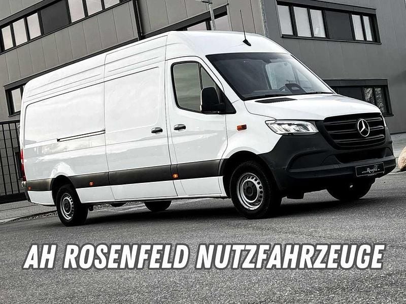 Gebraucht Mercedes Sprinter 170 PS (125 kW) 2025 Weiß Van