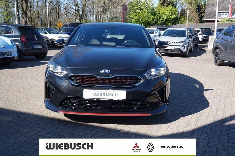 Usata Kia ProCeed GT 204 CV (150 kW) 2019 Nero Station wagon