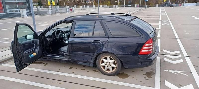 Gebraucht Mercedes C220 Avantgarde 150 PS (110 kW) 2006 Kombi