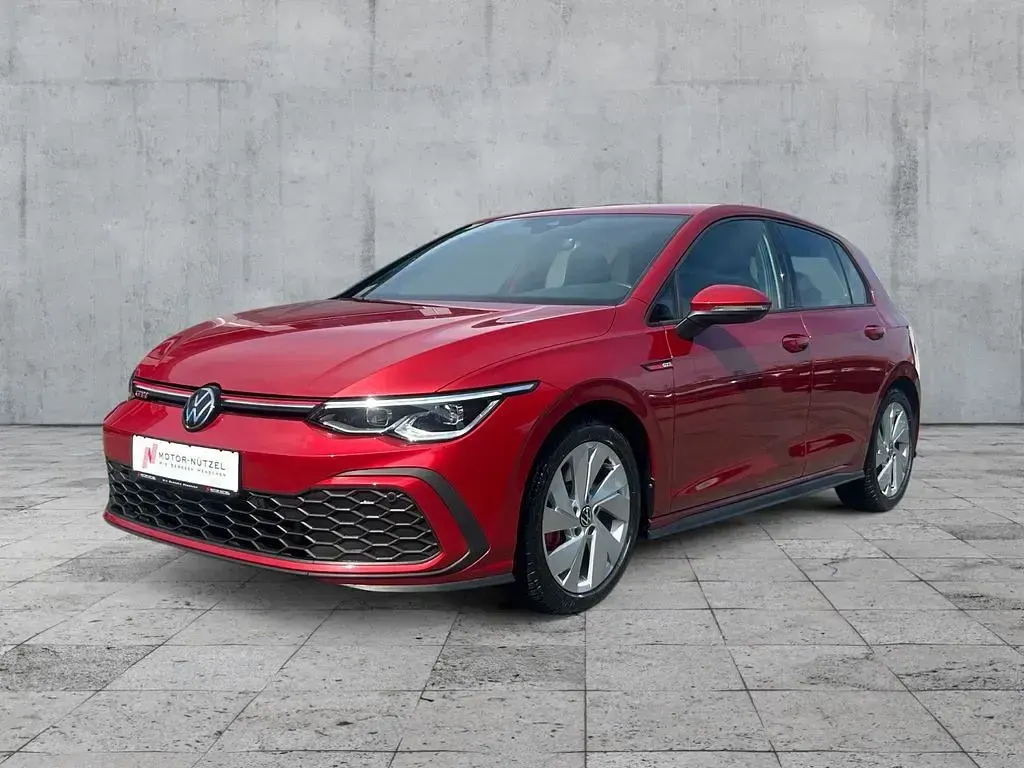 Gebraucht VW Golf VIII GTI 245 PS (180 kW) 2024 Kings red metallic Limousine