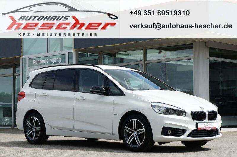 Weiß alpinweiss iii Gebraucht 2016 BMW 218 Gran Tourer Sport Line Van / Kleinbus | 13.980 € (Fairer Preis) - Bild 1/4