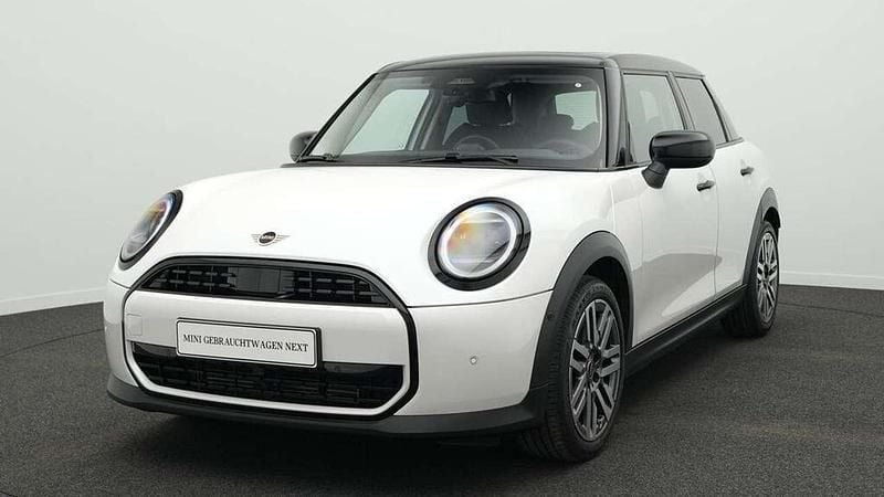 Weiß Gebraucht 2024 Mini Cooper Classic Kleinwagen | 29.349 € (Fairer Preis) - Bild 1/4
