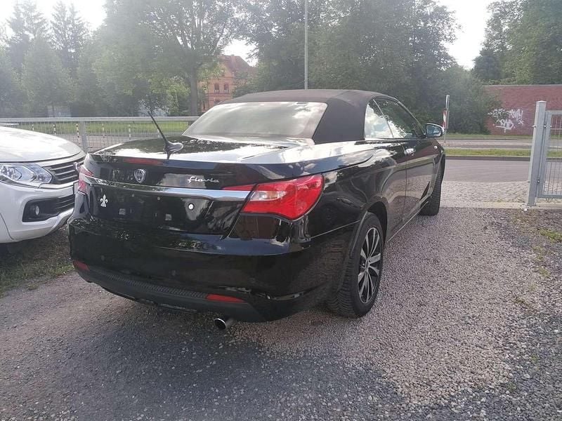 Gebraucht Lancia Flavia 170 PS (125 kW) 2013 Schwarz Cabrio