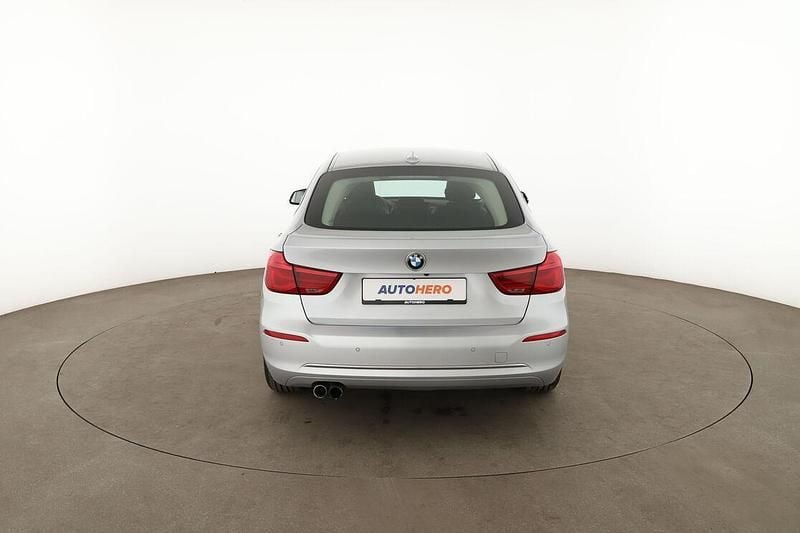 Gebraucht BMW 330 Luxury Line 252 PS (185 kW) 2017 Grau Limousine