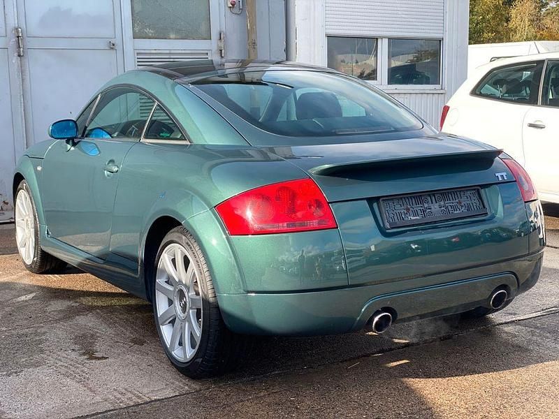 Używany Audi TT S-Line 224 KM (164 kW) 2002 Zielony Coupe
