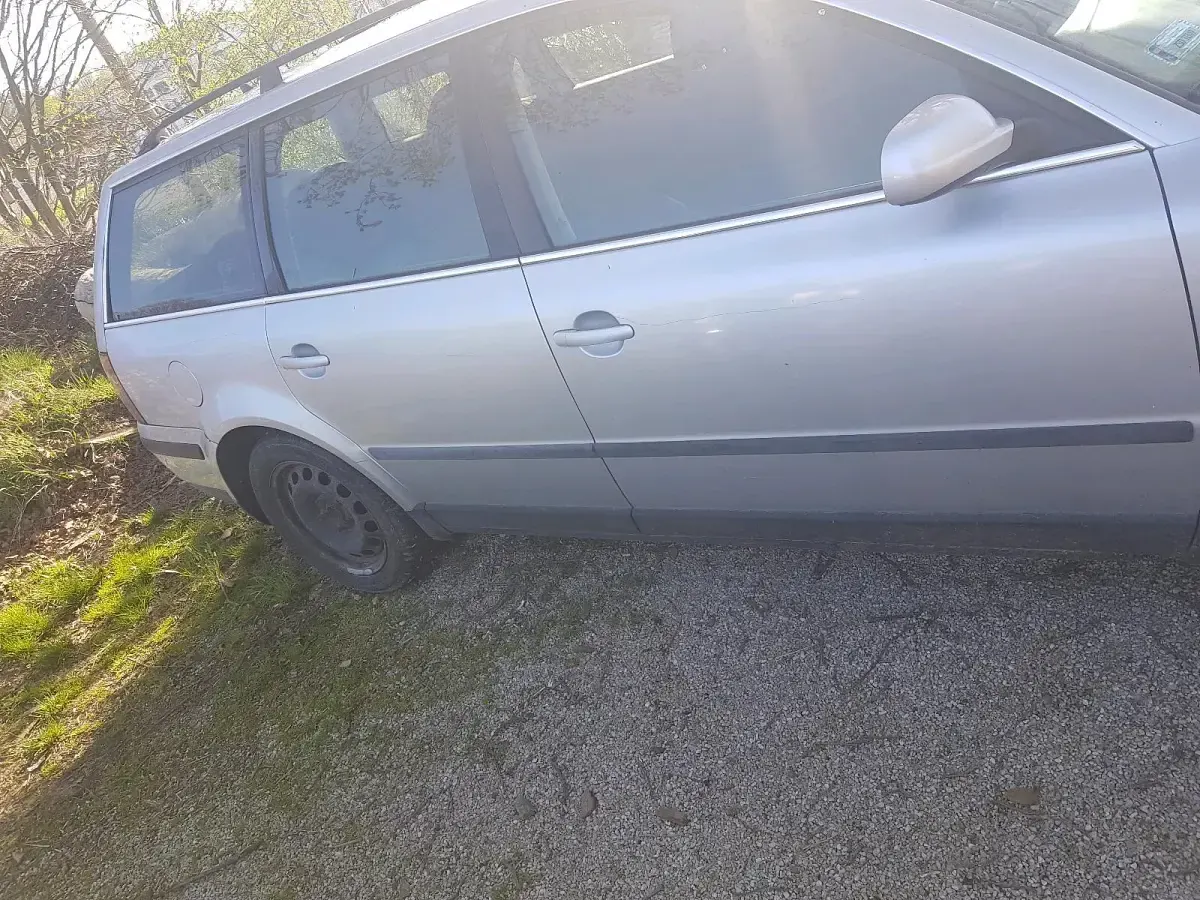 Używany VW Passat 130 KM (95 kW) 2002 Srebrny Kombi