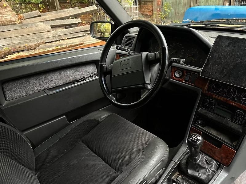 Gebraucht Volvo 940 135 PS (99 kW) 1997 Schwarz Kombi