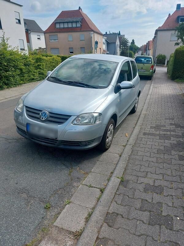 Silber Gebraucht 2007 VW Fox Kleinwagen | 850 € (Guter Preis) - Bild 1/4