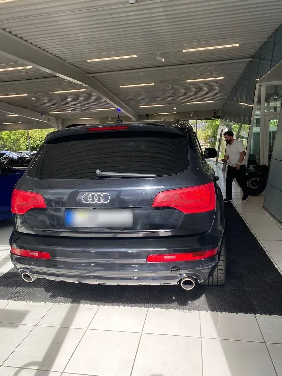 Gebraucht Audi Q7 245 PS (180 kW) 2012 Schwarz SUV