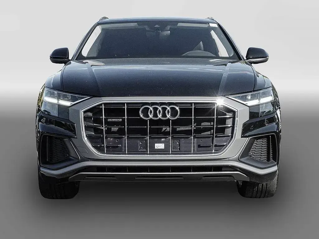 Usata Audi Q8 286 CV (210 kW) 2022 Nero SUV