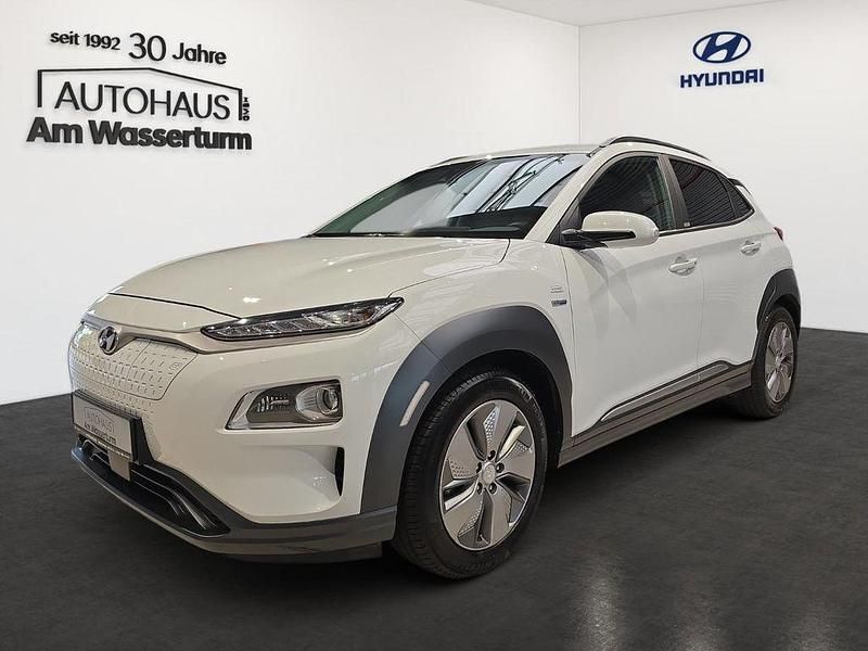 Chalk white Gebraucht 2020 Hyundai Kona SUV | 19.999 € (Fairer Preis) - Bild 1/4