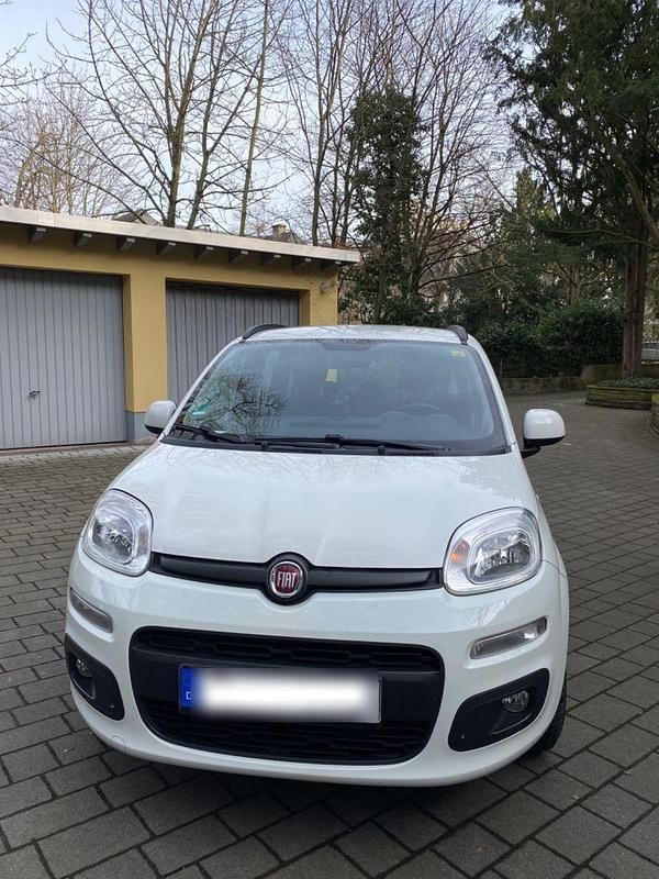 Gebraucht Fiat Panda Lounge 69 PS (50 kW) 2017 Weiß Kleinwagen