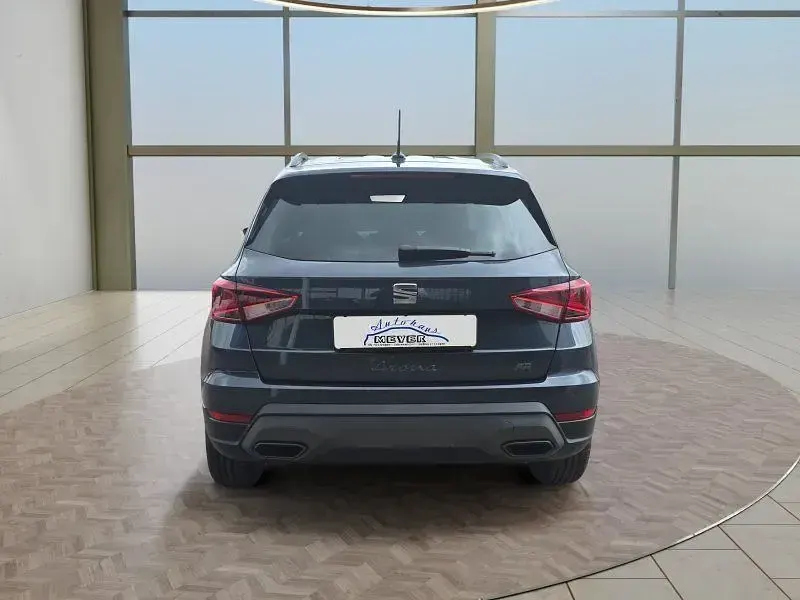 Neu Seat Arona FR 150 PS (110 kW) 2026 Grau SUV