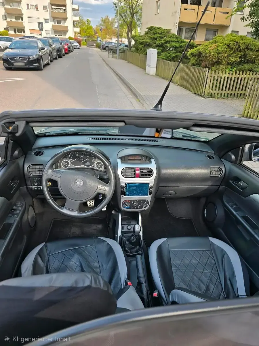 Gebraucht Opel Tigra 90 PS (66 kW) 2004 Blau Cabrio