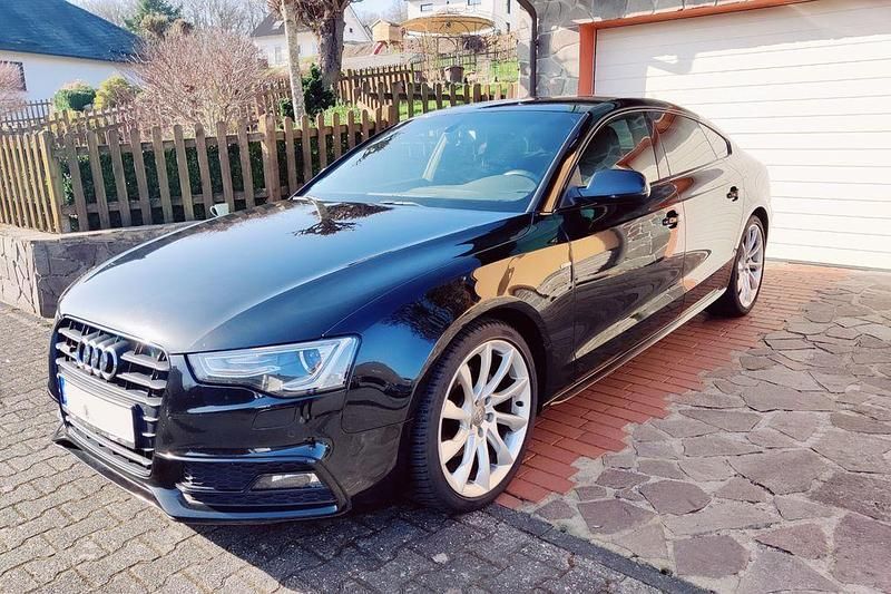 Gebraucht Audi A5 Sportback S-Line 177 PS (130 kW) 2014 Schwarz Kleinwagen