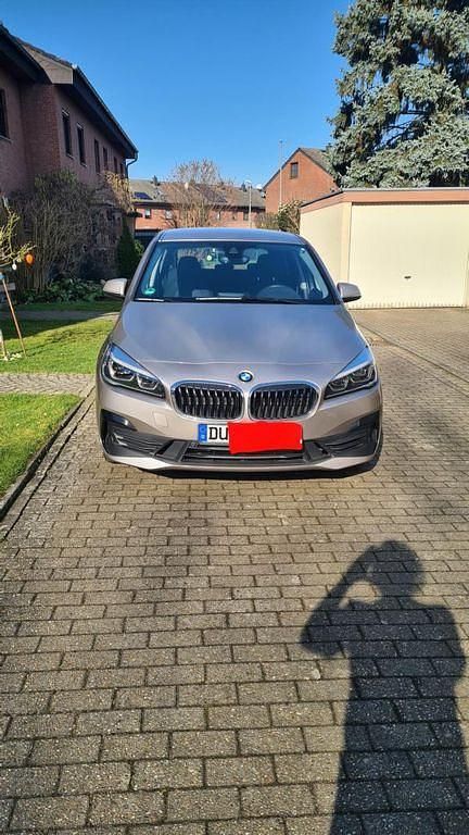 Gebraucht BMW 225 iPerformance 224 PS (164 kW) 2021 Silber Van / Kleinbus