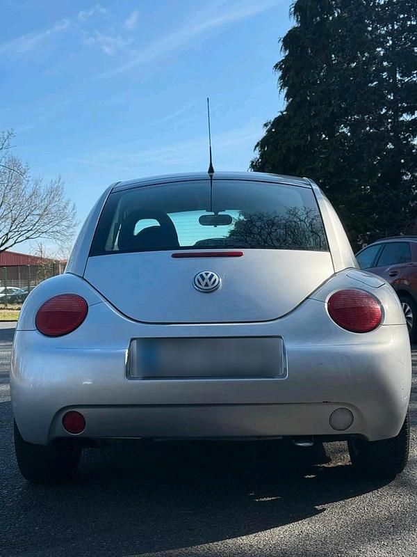 Gebraucht VW New Beetle 150 PS (110 kW) 2001 Silber Kleinwagen