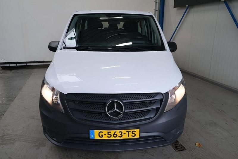 Gebraucht Mercedes Vito 102 PS (75 kW) 2019 Weiß Van