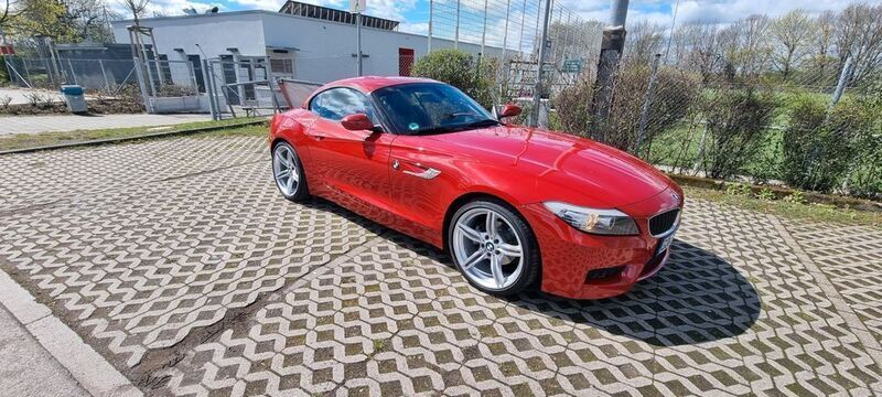 Rot Gebraucht 2011 BMW Z4 Performance Cabrio | 22.900 € (Teuer) - Bild 1/4