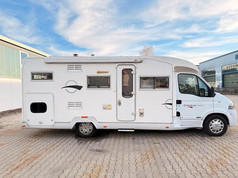 Gebraucht Renault Master 120 PS (88 kW) 2006 Weiß Van / Kleinbus