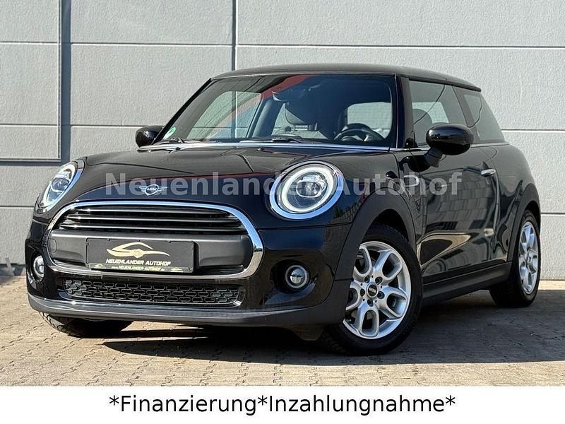 Schwarz Gebraucht 2020 Mini ONE Chili Kleinwagen | 15.490 € (Fairer Preis) - Bild 1/4