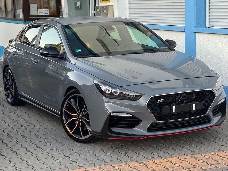Grau Gebraucht 2019 Hyundai i30 N Performance Limousine | 18.980 € (Superpreis) - Bild 1/4