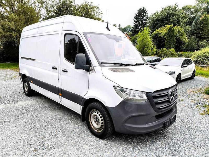 Arktikweiss Gebraucht 2019 Mercedes Sprinter Van | 8.900 € - Bild 1/4