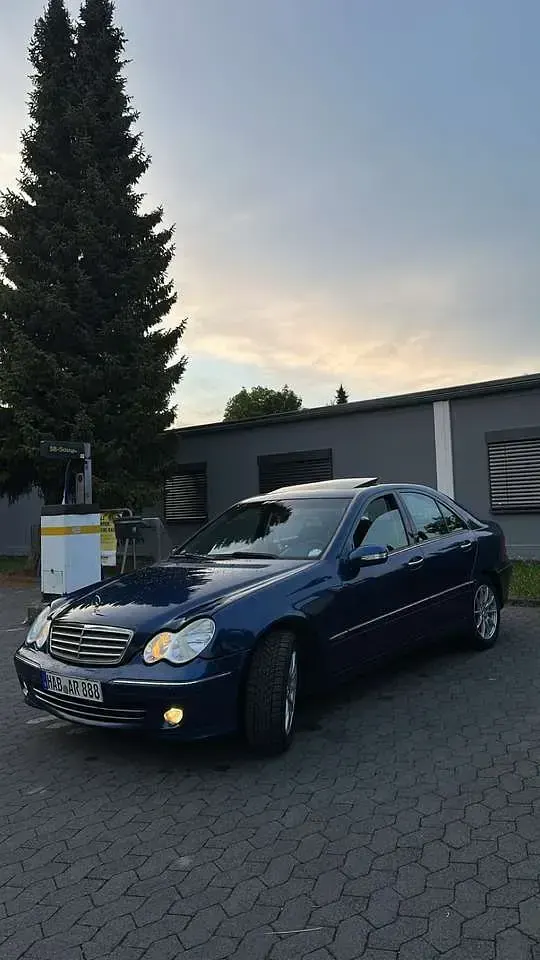Gebraucht Mercedes C200 Elegance 163 PS (119 kW) 2006 Limousine