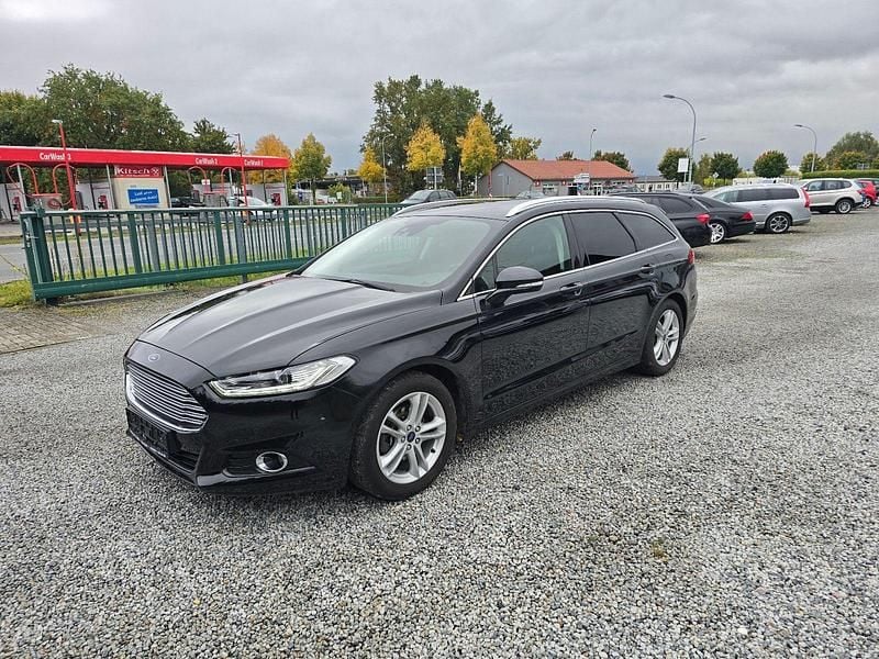 Schwarz Gebraucht 2015 Ford Mondeo Titanium Kombi | 9.950 € (Superpreis) - Bild 1/4