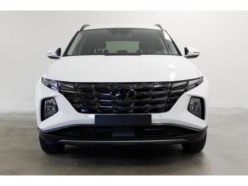 Neu Hyundai Tucson Style 160 PS (117 kW) 2025 Abyss black pearl/schwarz SUV