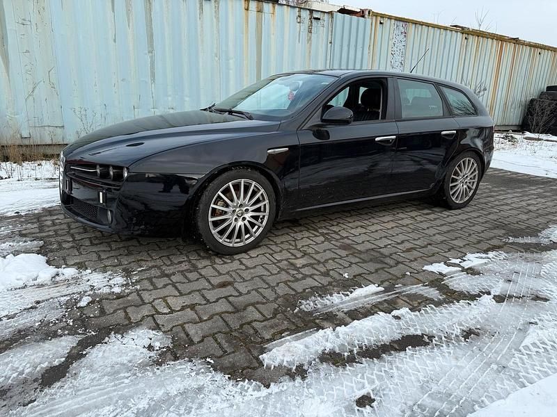 Schwarz Gebraucht 2006 Alfa Romeo 159 Kombi | 3.999 € - Bild 1/4