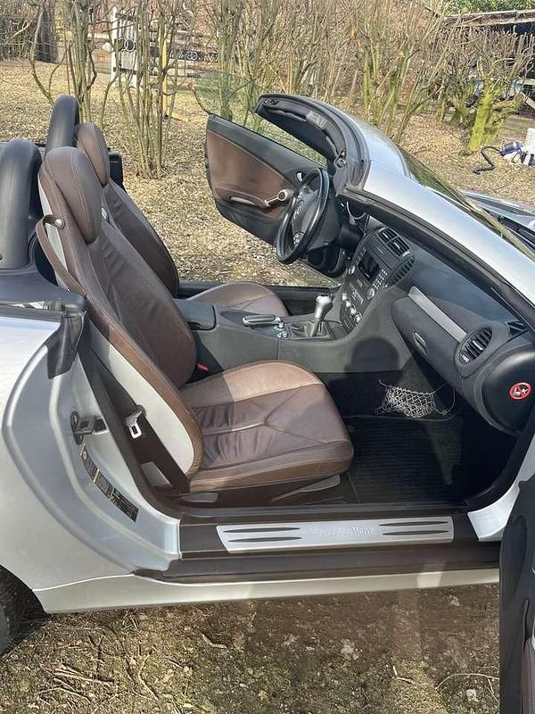 Second-hand Mercedes SLK200 163 CP (119 kW) 2004 Cabrio