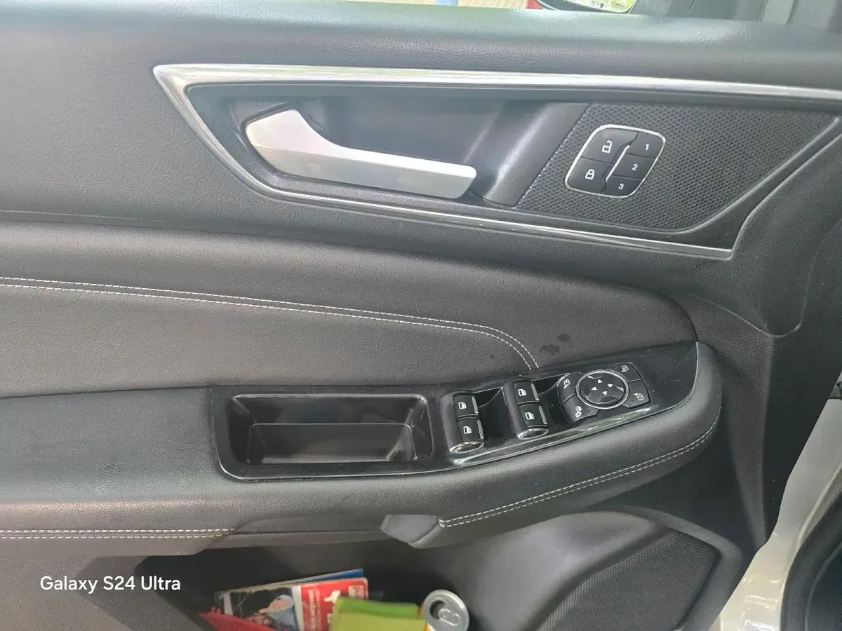 Używany Ford Galaxy Titanium 209 KM (153 kW) 2017 Szary Minivan