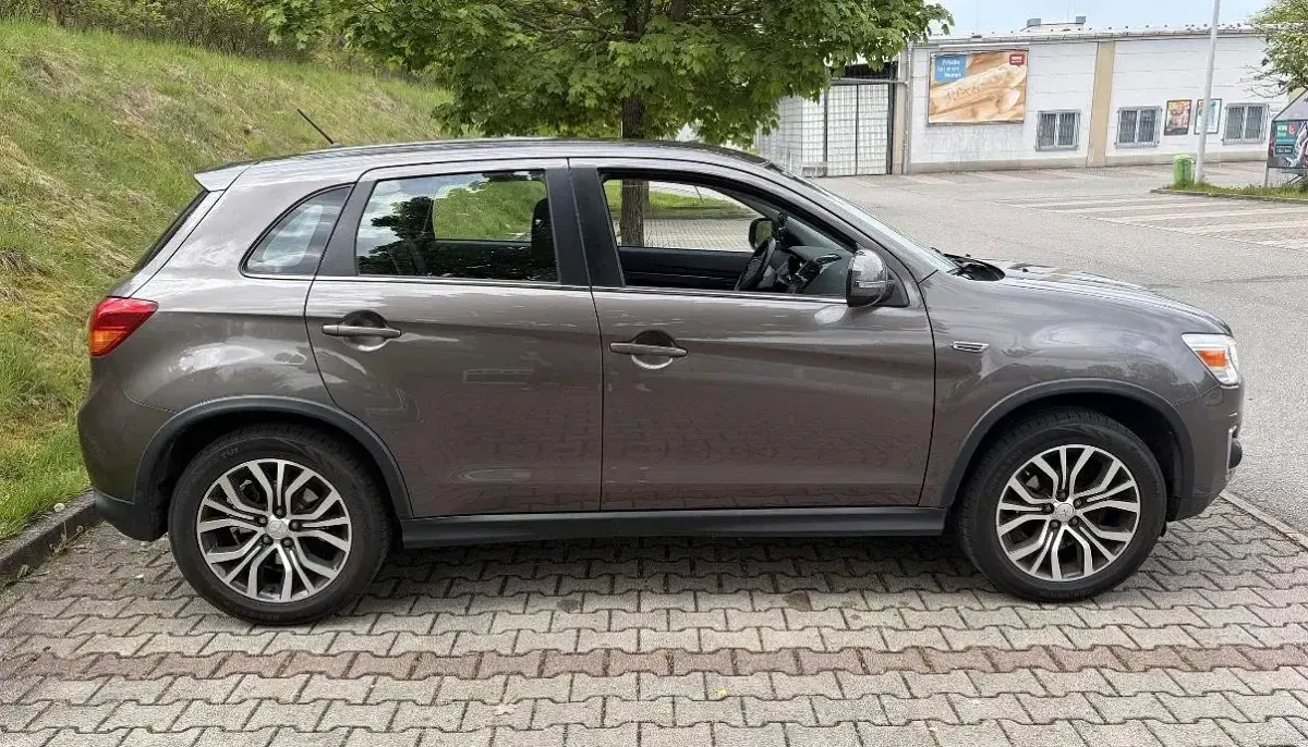 Gebraucht Mitsubishi ASX 117 PS (86 kW) 2016 Braun SUV