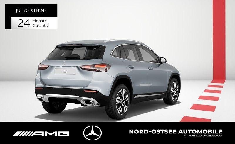 Gebraucht Mercedes GLA200 Premium 150 PS (110 kW) 2024 Metalliclack hightechsilber SUV