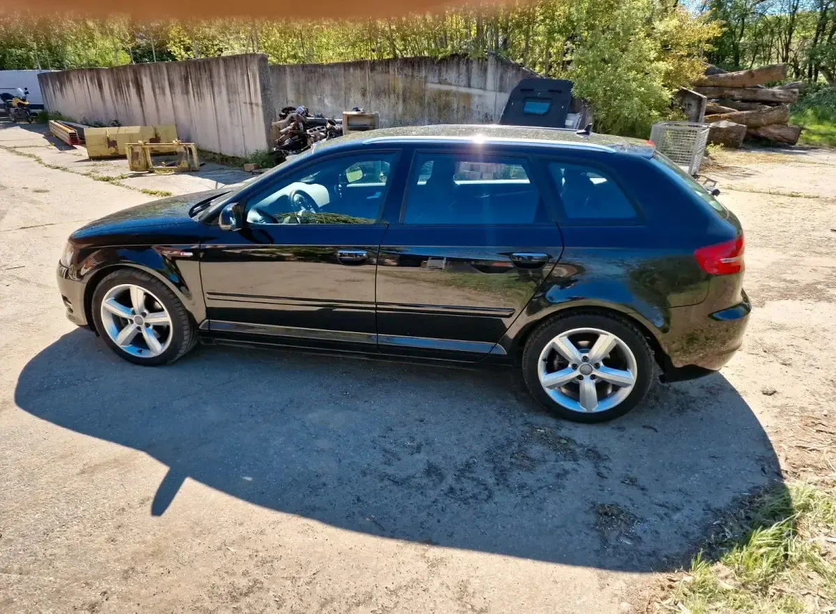 Gebraucht Audi A3 S-Line 140 PS (102 kW) 2010 Schwarz Kleinwagen