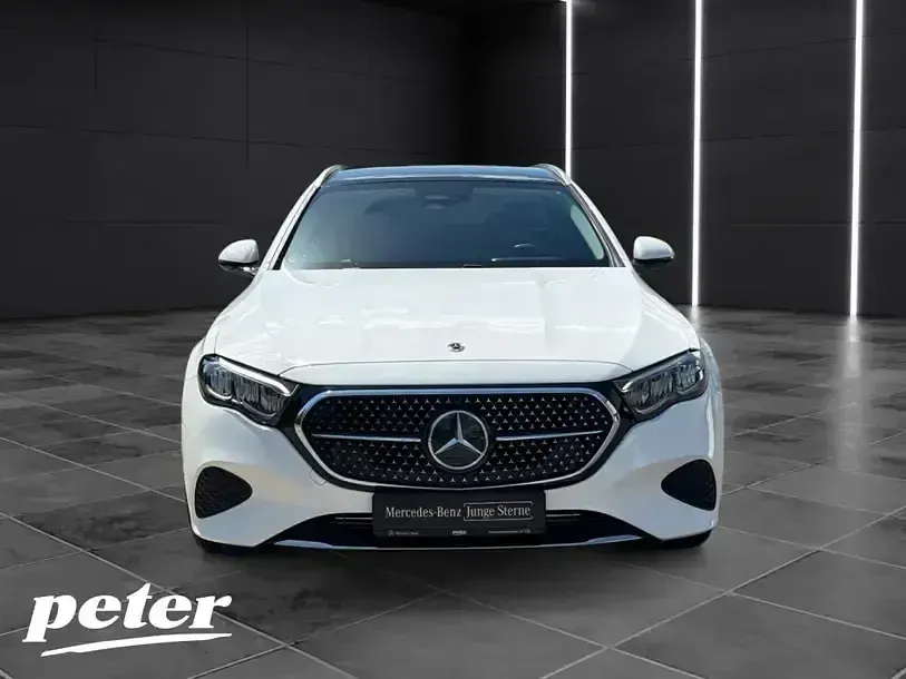 Gebraucht Mercedes E220 Avantgarde 197 PS (144 kW) 2025 Unilack polarweiß Kombi